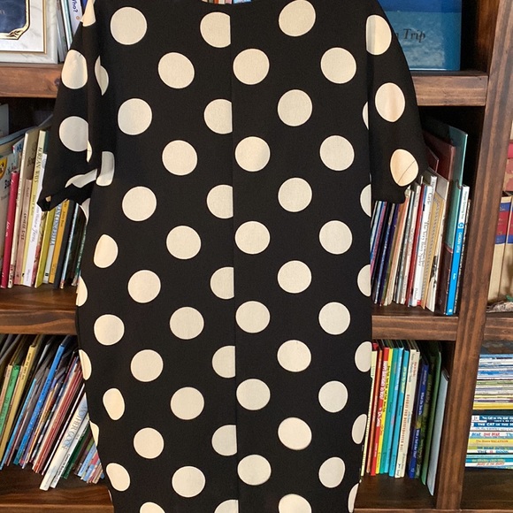 Dress - Picture 3 of 8